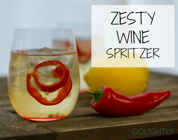 Zesty White Wine Chardonnay Spritzer Cocktail Recipe